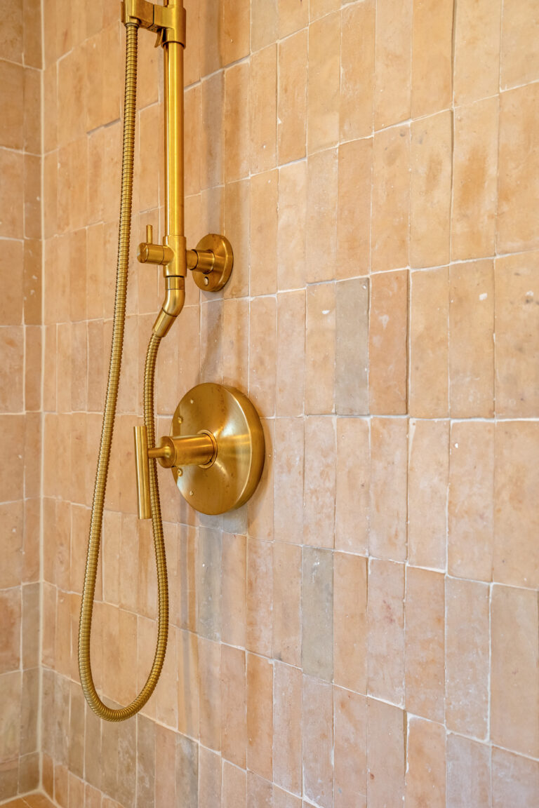 Custom Bathroom - Appaloosa