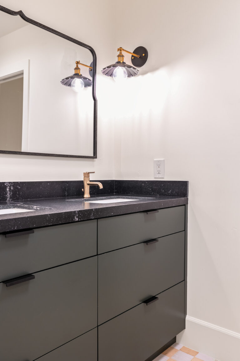 Custom Bathroom - Appaloosa