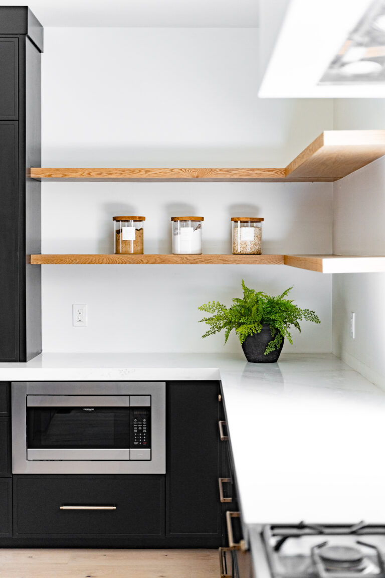 Custom Kitchen - Hollyhock